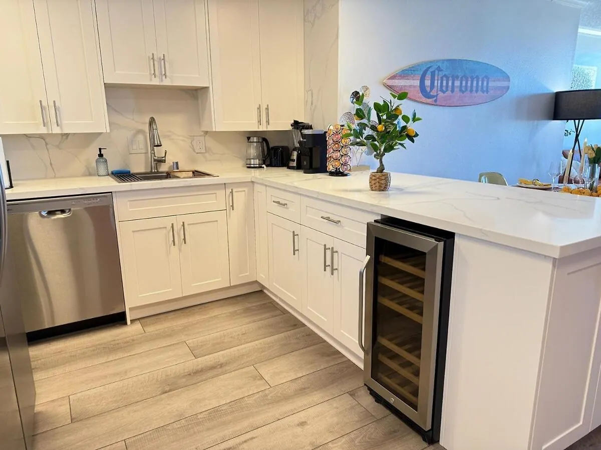 Oceanfront 2 Bedroom W Pool & Parking 234 Hermosa Beach