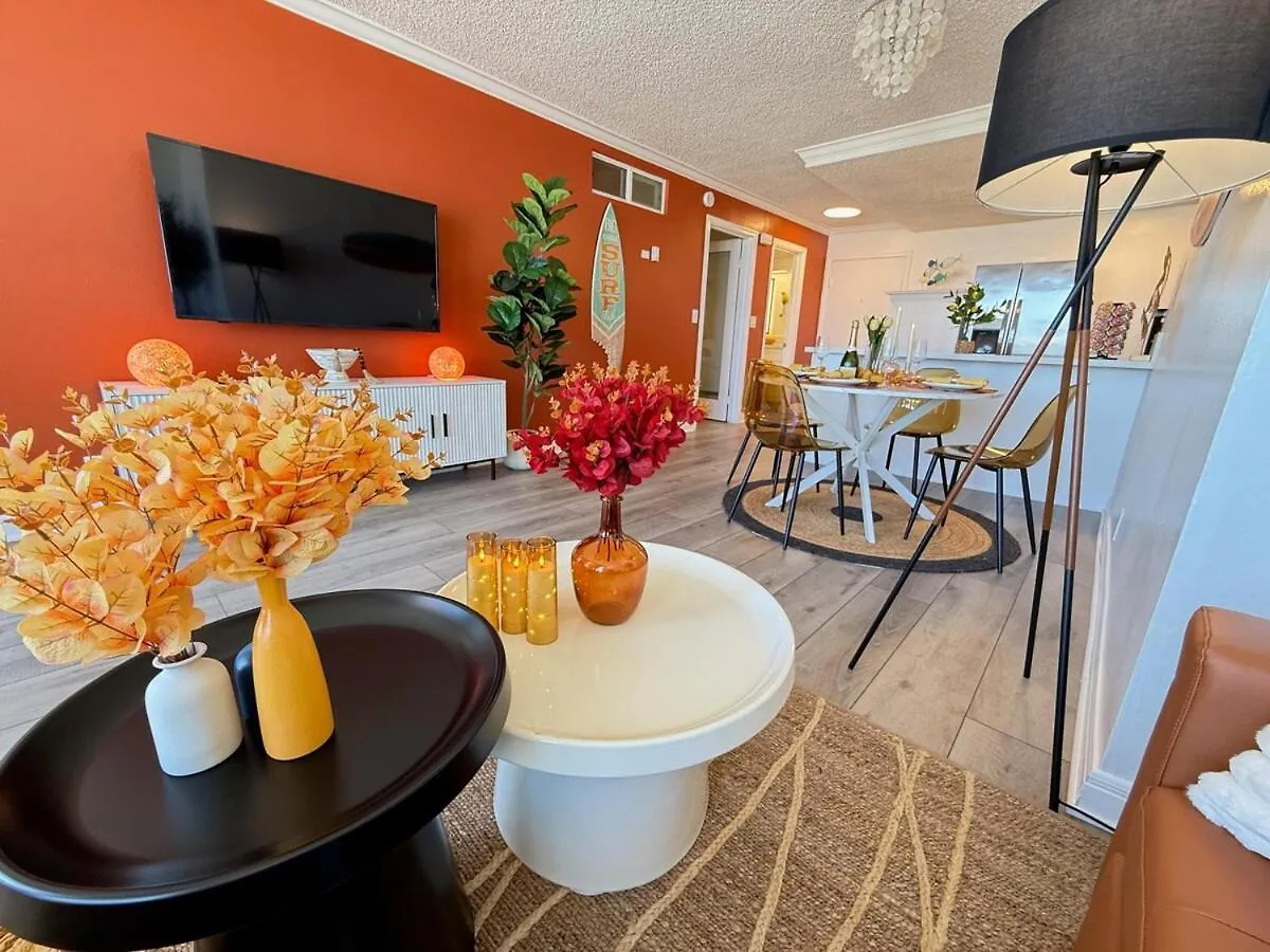 Oceanfront 2 Bedroom W Pool & Parking 234 Hermosa Beach Apartment