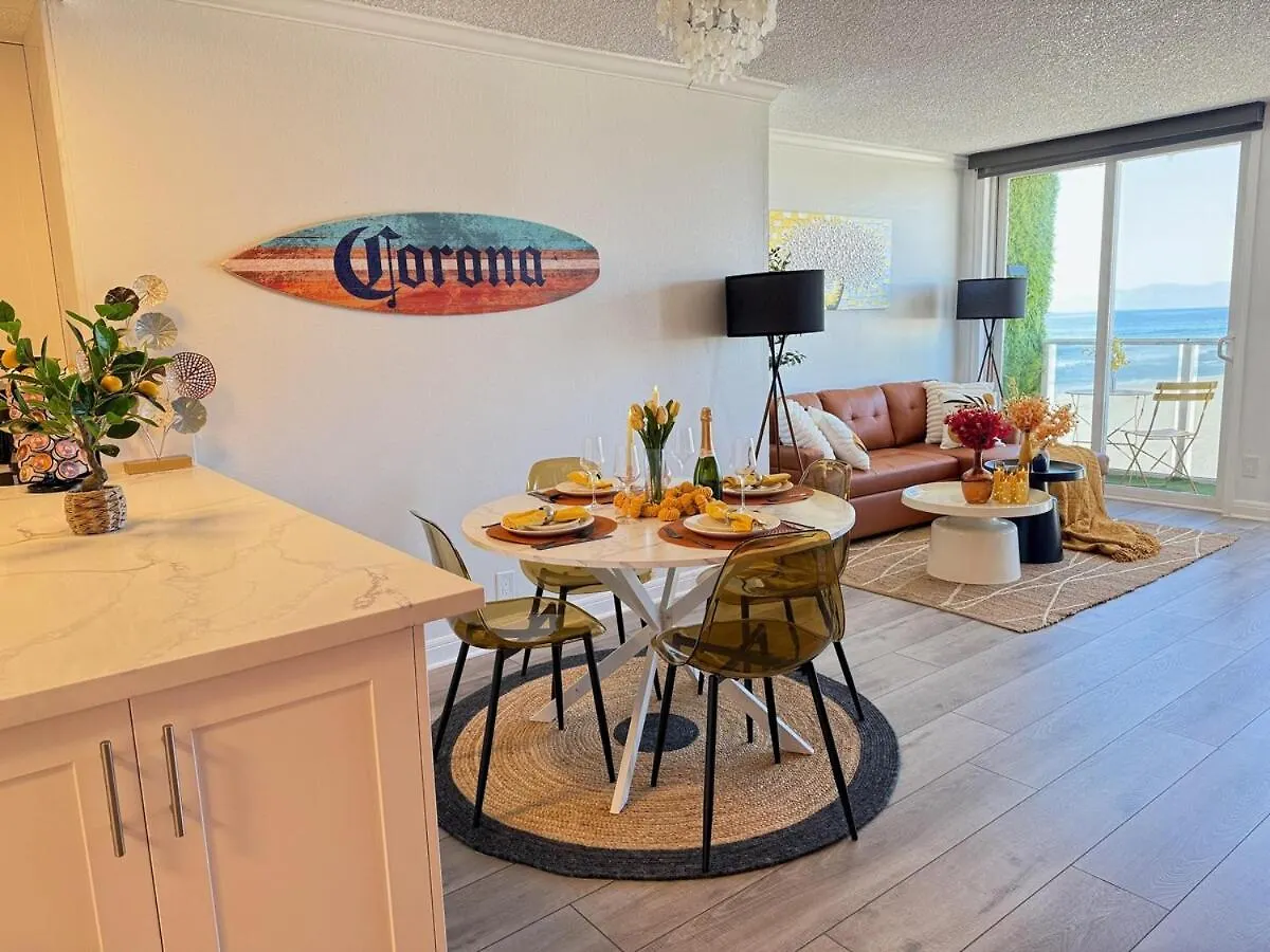 Apartment Oceanfront 2 Bedroom W Pool & Parking 234 Hermosa Beach