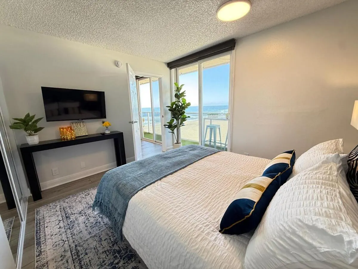 Oceanfront 2 Bedroom W Pool & Parking 234 Hermosa Beach Apartment